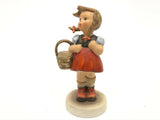 Goebel Hummel Figurine TMK6 #96 "Little Shopper" 4.75" Tall